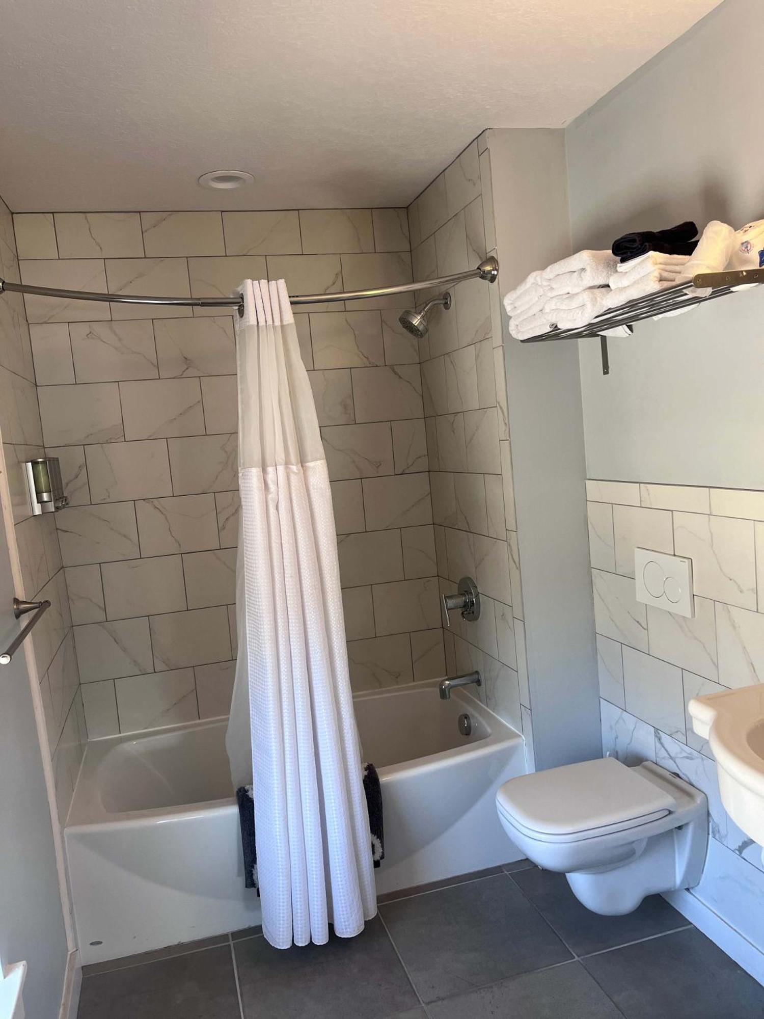 Northport Inn Boutique Hotel Room 9 Ngoại thất bức ảnh